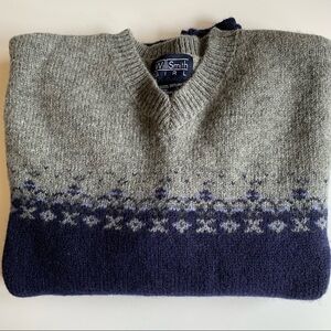 WILLI SMITH navy blue Shetland wool girl’s long sleeved v neck pullover sweater